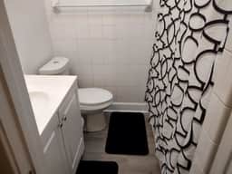 ️Private King Suite w/ Ensuite Bath Near Downtown