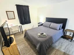 Quiet & Clean Room in Awesome House | Great Area!