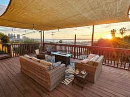 Skyline Hot Tub Deck • Harbor Views, Sleeps 8