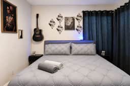Heart of Little Italy | 4BR + Ample Parking - Image 3