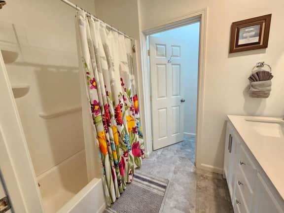 Barrio Logan Room w/ Private Bath | Near Downtown