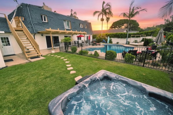 Resort-Style  Comfort